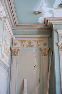 Projet des restauration des corniches en plâtre de la chambre des abeilles