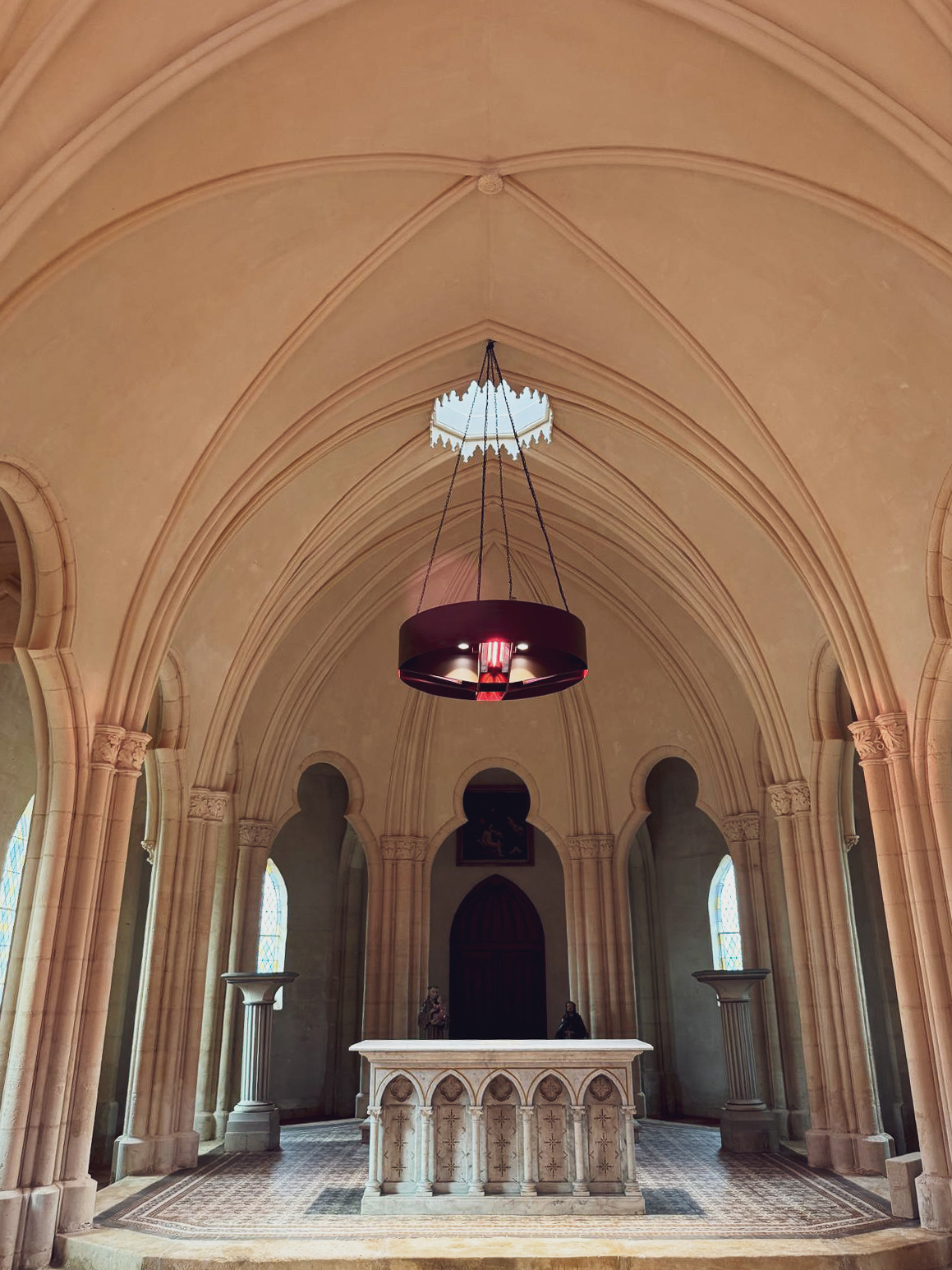 Renovation_voute_eglise_la_gypserie_poussage_sur_place_patrimoine