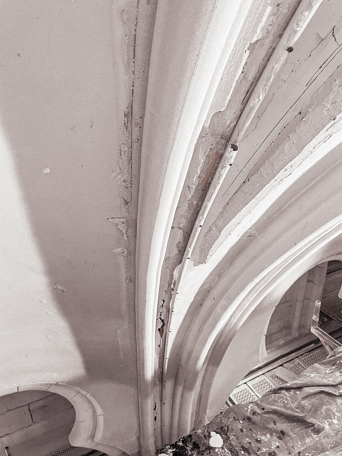 faconnage_voutes_staff_gabarit_platrerie_traditionnelle_la_gypserie_saint_vincent_de_paul