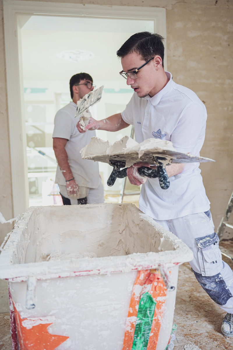 Restauration_maison_mauze_sur_le_mignon_platrerie_interieure_suite_seisme