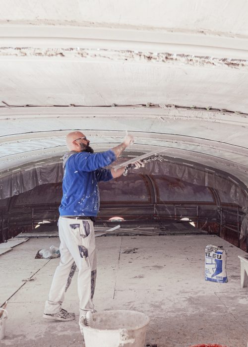 Restauration de la voute de l'église Saint-Martin de Nuaillé d'aunis par la Gypserie